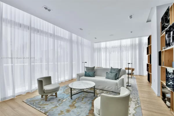 8f2fe2ff24da3472254868dfcd10fc0al-m3029388037rd-w2048_h1536