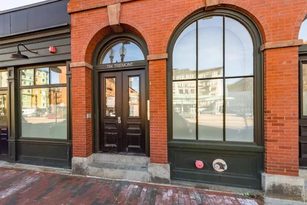 95fff9beff00b0262841519d1f25e0f9-uncropped_scaled_within_1536_1152