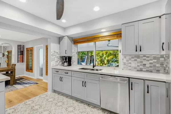 b963a924beb70f3a7e1fe4065d11fe76-uncropped_scaled_within_1536_1152