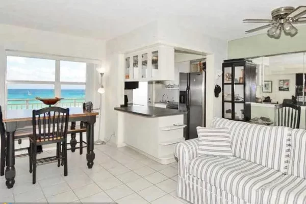 ca10947c35c8417eb78a4790b74cdc7bl-m1rd-w2048_h1536