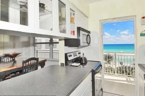 ca10947c35c8417eb78a4790b74cdc7bl-m2rd-w2048_h1536