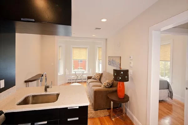 e86c5a2d99e3a41919691de61e4af785-uncropped_scaled_within_1536_1152